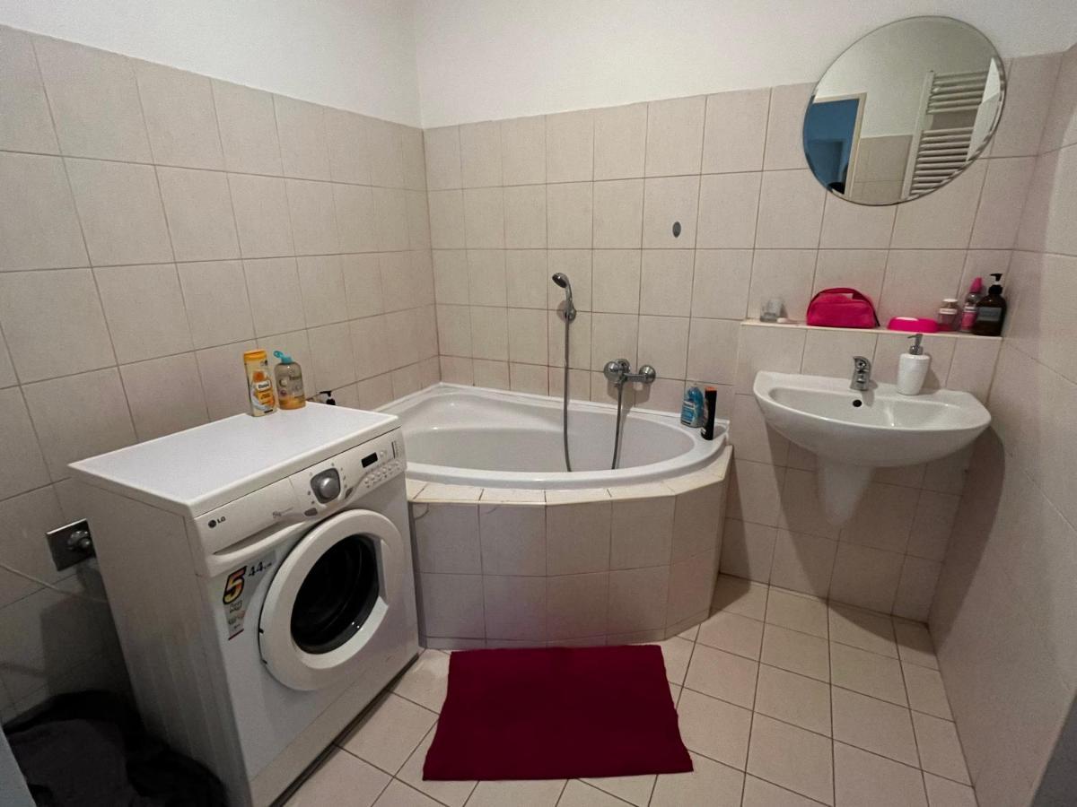 Monfas Apartment Garden City Prague Exterior photo