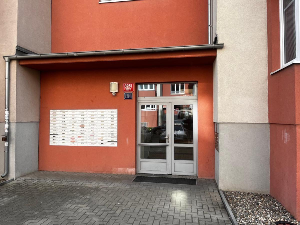 Monfas Apartment Garden City Prague Exterior photo
